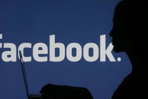 Từ hôm nay 15/4, hàng loạt hành vi vi phạm trên mạng xã hội sẽ bị phạt