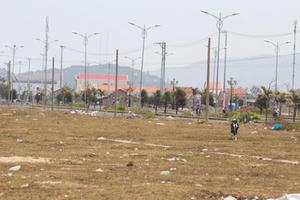 Thu hồi dự án lọc dầu Vũng Rô 3,2 tỷ USD: Đẩy dân vào thế khốn khó