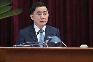 Bảo vệ cán bộ dám nghĩ, dám làm, dám chịu trách nhiệm, dám đột phá vì lợi ích chung Bảo vệ cán bộ dám nghĩ, dám làm, dám chịu trách nhiệm, dám đột phá vì lợi ích chung