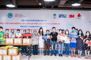 “Chìa vai” cùng san sẻ gánh nặng với những người yếu thế trong đại dịch