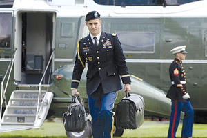 "Quả bóng hạt nhân" được lãnh đạo Mỹ, Triều điều khiển thế nào khi công du nước ngoài? "Quả bóng hạt nhân" được lãnh đạo Mỹ, Triều điều khiển thế nào khi công du nước ngoài?