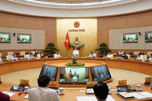 Thủ tướng: Kinh tế tăng trưởng tốt, xuất siêu đạt kỷ lục 17 tỷ USD