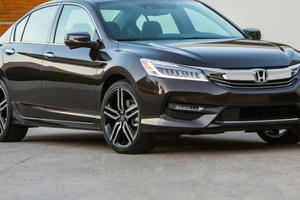 Honda triệu hồi 2,1 triệu xe trên toàn thế giới về nguy cơ hỏa hoạn