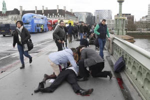 Vụ khủng bố ở London diễn ra trong 82 giây