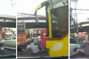 [Clip]: Người phụ nữ thoát chết nhờ phản xạ xuất thần