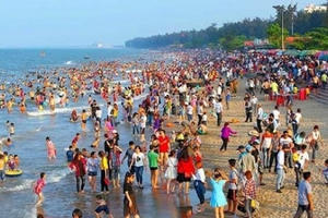 Hơn 27 vạn khách du lịch đến Nghệ An dịp nghỉ lễ