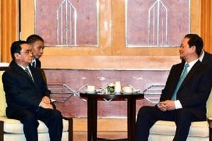 Thủ tướng Nguyễn Tấn Dũng làm việc với Thủ tướng Lào