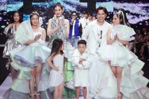 Mẫu nhí Suri Phương Anh - Khánh Ngọc sải bước chuyên nghiệp kết màn cùng Hoa hậu Lê Âu Ngân Anh