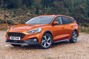 Ford giảm giá mạnh trong tháng 8