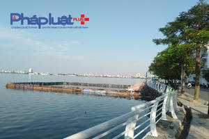 Cử tri đề nghị tháo dỡ toàn bộ phần hư hỏng công trình thí điểm làm sạch nước hồ Tây