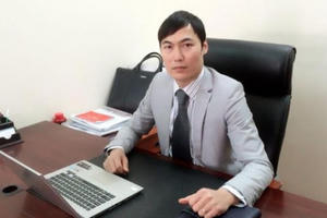 Say rượu bị vợ “mượn” ngón tay điểm chỉ bán mất nhà, tôi phải làm sao? Say rượu bị vợ “mượn” ngón tay điểm chỉ bán mất nhà, tôi phải làm sao?