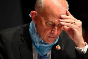 Nghị sĩ Mỹ mắc Covid-19 sau khi kiên quyết không đeo khẩu trang