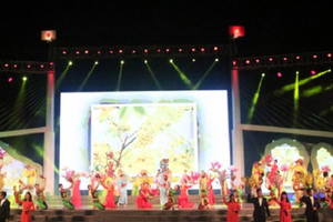 Quảng Ninh: Khai mạc Lễ hội hoa Anh Đào - Mai vàng Yên tử, Hạ Long 2017