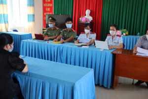 Xử phạt đối tượng chia sẻ thông tin bịa đặt về dịch bệnh Covid-19 Xử phạt đối tượng chia sẻ thông tin bịa đặt về dịch bệnh Covid-19