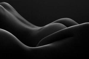 Chuyện chưa bao giờ kể khi chụp mẫu khỏa thân của Thái Phiên