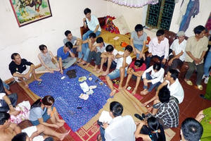 Đồng Nai: Bắt quả tang 15 đối tượng đánh bạc