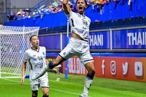Hai đội bóng Đông Nam Á gây bất ngờ tại AFC Champions League