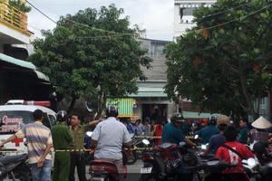 Nóng: Nghi án người phụ nữ bị sát hại trong phòng trọ tại Bình Dương, trên cổ có vết dao