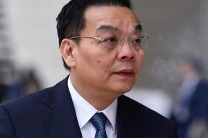 Bãi nhiệm chức vụ Chủ tịch UBND TP Hà Nội đối với ông Chu Ngọc Anh