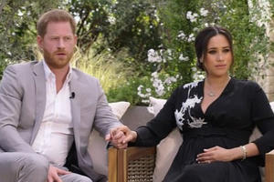 Vợ chồng Hoàng tử Harry tiết lộ "thâm cung bí sử" trong hoàng gia Anh