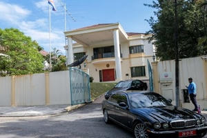 Kuala Lumpur đáp trả, cấm công dân Triều Tiên rời khỏi Malaysia