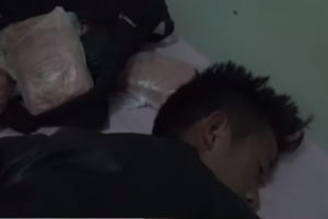 Tin nhanh: Bắt đối tượng người Lào vận chuyển 90.000 viên ma túy tổng hợp