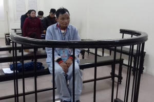 70 tuổi "nổ" là sỹ quan về hưu, lừa đảo hàng trăm triệu đồng 70 tuổi "nổ" là sỹ quan về hưu, lừa đảo hàng trăm triệu đồng