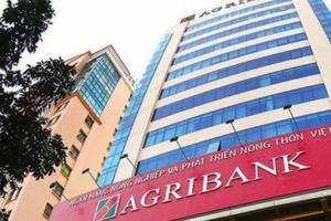 Slide - Điểm tin thị trường: VAMC đấu giá hai khoản nợ xấu gần 300 tỷ đồng