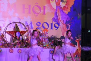 Công đoàn Bộ Tư pháp tổ chức đêm hội trăng rằm cho các cháu thiếu nhi