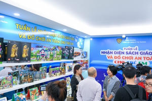 Nhận diện sách giáo dục và đồ chơi an toàn cho trẻ em