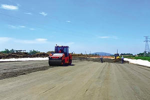 Dự án cao tốc Bắc - Nam phía Đông giai đoạn 2021 - 2025: Vượt ải đầu tiên