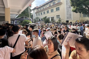 “Chật chội” đường vào lớp 10: Vì đâu?