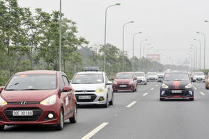 Hyundai bán hơn 33.000 ô tô tại Việt Nam trong 7 tháng Hyundai bán hơn 33.000 ô tô tại Việt Nam trong 7 tháng