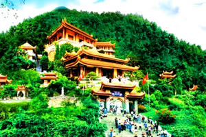 Quảng Ninh chú trọng phát triển mạnh du lịch văn hóa, di sản