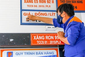 Giá xăng được dự báo giảm mạnh trong kỳ điều hành giá mới