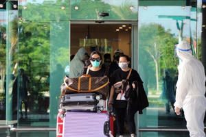 Thủ tướng: Phòng chống dịch phù hợp khi áp dụng 'hộ chiếu vắc xin'