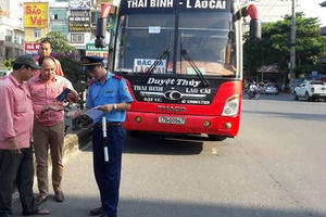 20 số điện thoại tiếp nhận phản ánh vi phạm ATGT dịp Tết