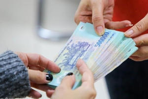 Người lao động kỳ vọng sẽ tiền lương năm 2023 sẽ tăng từ 10% trở lên