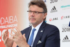 "Phù thủy trắng” sẽ dẫn dắt đội tuyển U18 Việt Nam