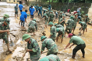 Hơn 260.000 cán bộ, chiến sĩ Quân đội chủ động cùng chính quyền và nhân dân ứng phó bão số 15