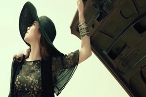 Bản tin Chuyển động showbiz 24/7: Hồ Ngọc Hà tung MV "khủng"