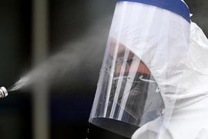 F0 Hà Nội "bùng nổ", y tế phường "khó chồng khó"