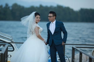 Anh Thơ: Linh Nguyễn hát nhạc Bolero rất  đời và cực "men"