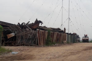 Hà Nội: Cận cảnh vi phạm trên đất nông nghiệp Đằng Xung - Đằng Khoai phường Mễ Trì