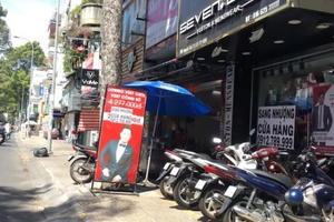 Mặt bằng 'tiền tỷ' bỏ hoang ở Sài Gòn vì dịch Covid-19