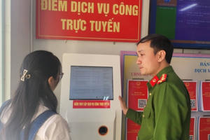 Hà Tĩnh: Ra mắt mô hình “Điểm dịch vụ công trực tuyến” tại huyện Thạch Hà
