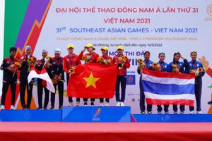 SEA Games 31: Đội Đua thuyền Rowing Việt Nam đoạt 2 huy chương vàng