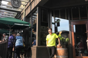 Sau liveshow “khủng”, Đàm Vĩnh Hưng đắt show Châu Âu