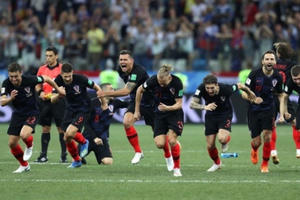 Vượt qua Đan Mạch ở loạt đá luân lưu, Croatia gặp Nga ở tứ kết