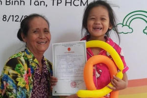 Thúc đẩy quyền khai sinh - Dắt trẻ ra khỏi thân phận vô hình Thúc đẩy quyền khai sinh - Dắt trẻ ra khỏi thân phận vô hình